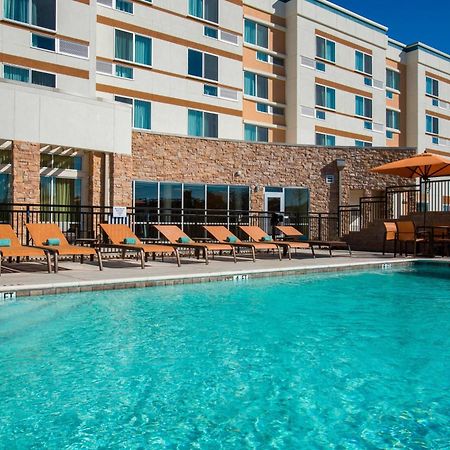 Courtyard By Marriott Dallas Midlothian At Midlothian Conference Center מראה חיצוני תמונה
