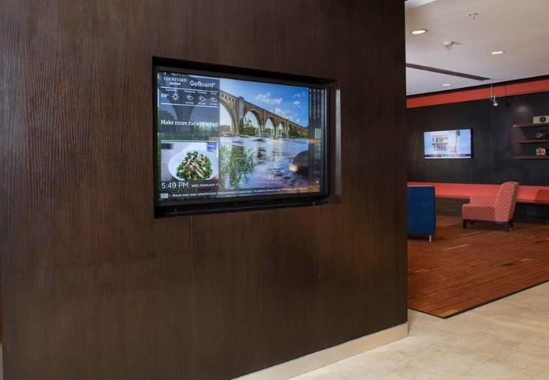 Courtyard By Marriott Dallas Midlothian At Midlothian Conference Center מראה חיצוני תמונה