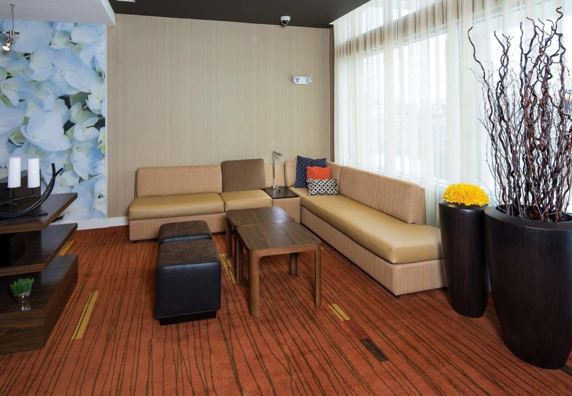 Courtyard By Marriott Dallas Midlothian At Midlothian Conference Center מראה חיצוני תמונה
